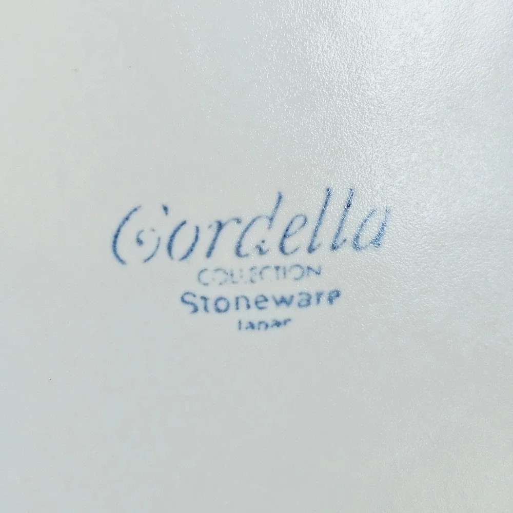 Vintage Cordella Bluet Floral Stoneware Casserole Dish Lid Round Farmhouse
